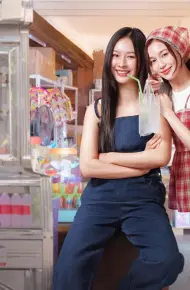 Cửa Hàng Tạp Hóa Cá Voi