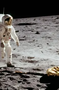 Tàu Du Hành Vũ Trụ Apollo 11