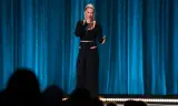 Iliza Shlesinger: Mãi Nóng Bỏng