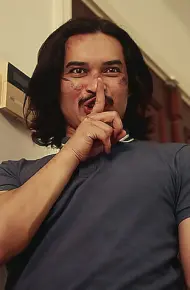 Dị Thường: Buas