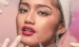 Quá Tuổi Để Yêu