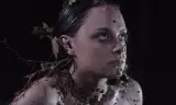 Người Mẹ Bị Lãng Quên