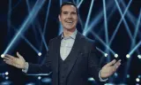 Jimmy Carr: Chất Liệu Đen Tối Của Anh Ấy