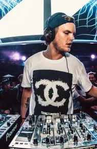 DJ Avicii Và Những Câu Chuyện Có Thật